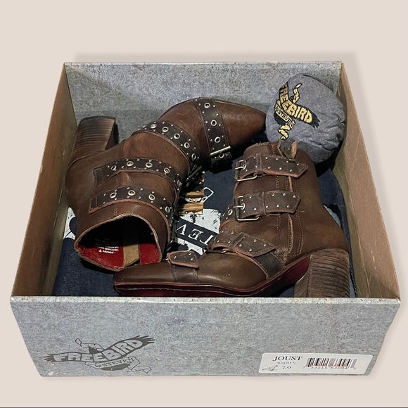 New! FREEBIRD “JOUST” Brown Leather Bootie - Picture 13 of 13
